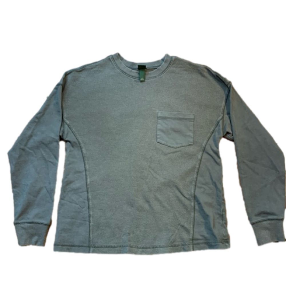 Xs wild fable gray knit long sleeve shirt in box 27